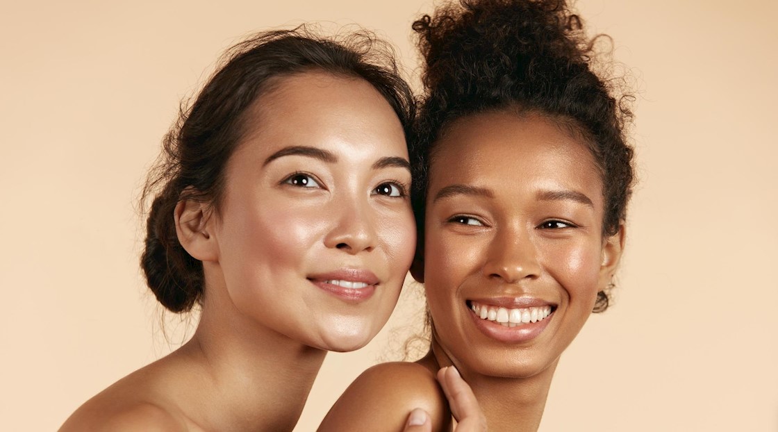 在最新一期的專業(yè)美容雜志中談?wù)撍嘘P(guān)于谷胱甘肽的事情！