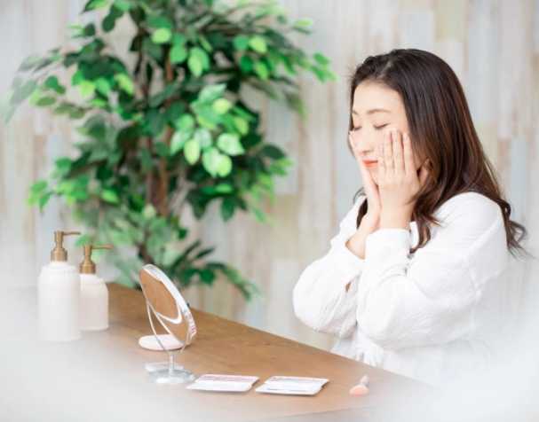 谷胱甘肽與肌肽，護(hù)膚配方里的守護(hù)者